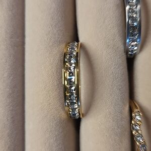 Ring new stainless steel gold tone sz 8